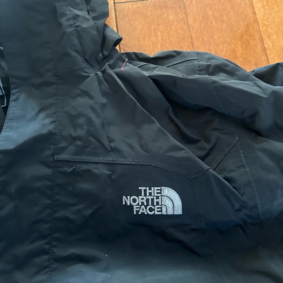 THE NORTH FACE Men's Jacket - Picture 4 of 6